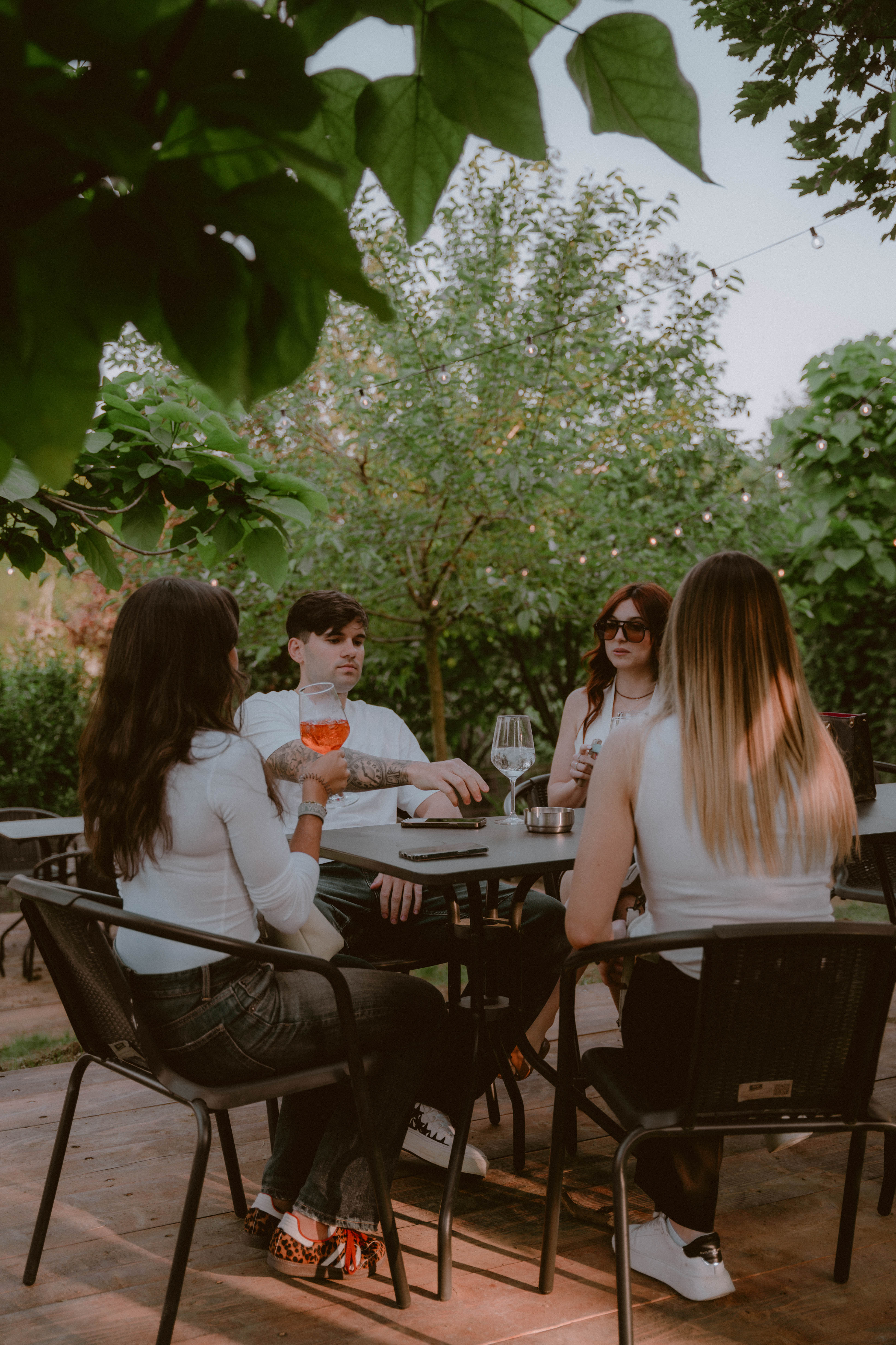 Ospiti Solea durante un aperitivo